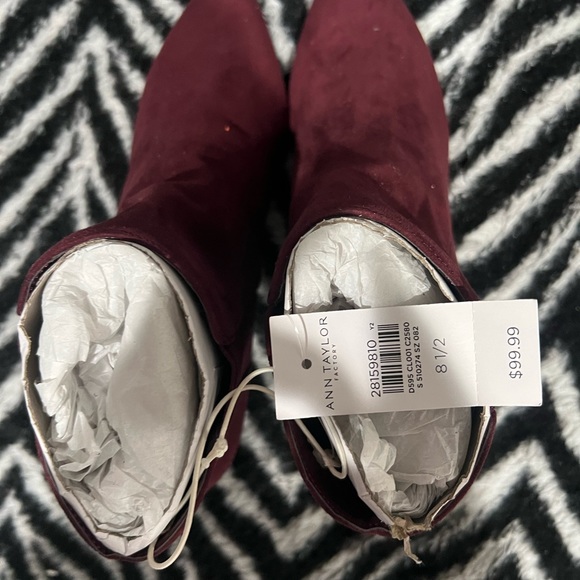 Ann Taylor Red Boots - Picture 2 of 4